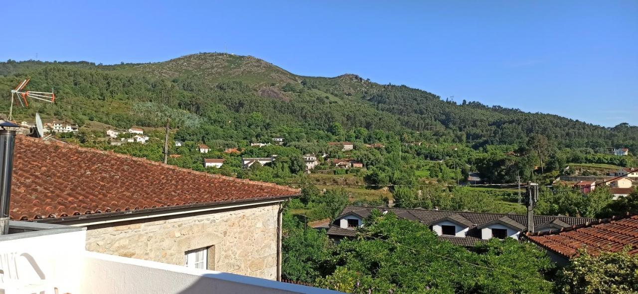 Pensao Continental Machado Hotel Caldelas Kültér fotó